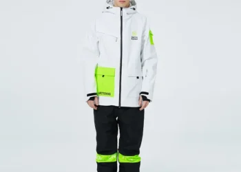 Top 2025 Ski Suits for Couples Delivering Warmth and Ultimate Comfort on Slopes