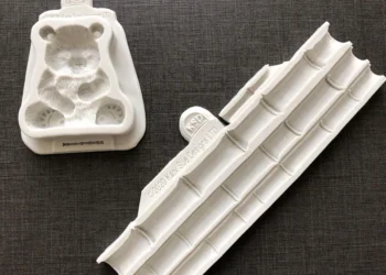 Create Stunning Cake Borders Easily with Panda Bamboo Silicone Molds Review