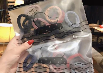 Top Hair Bands for Women That Stay Secure and Stylish All Day