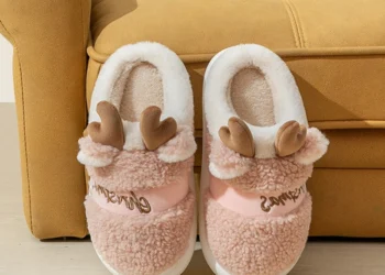 Cozy and Stylish Winter Slippers for Ultimate Indoor Comfort and Warmth