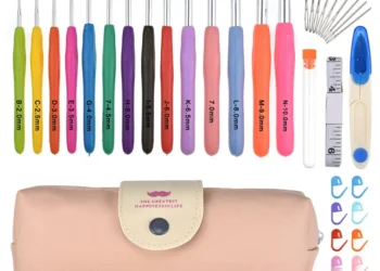 Essential Multicolor Crochet Hooks Set for Effortless Knitting and Crafting Projects
